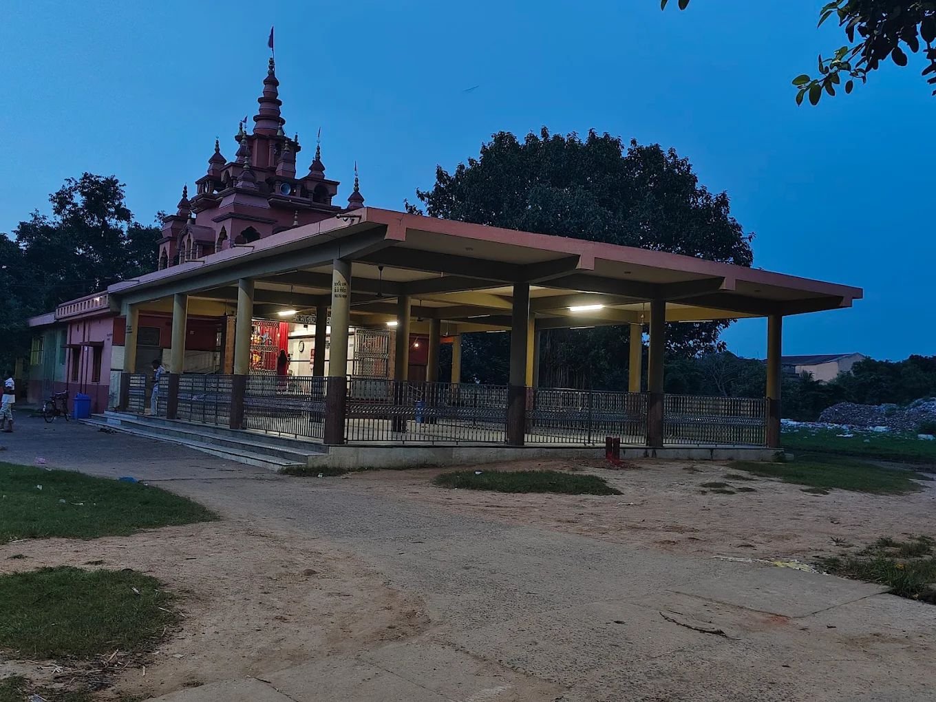 Guskara Smashan & Ratanti Kali Temple | 300-Year-Old Ratanti Kali Temple in Guskara, Purba Bardhaman cover photo