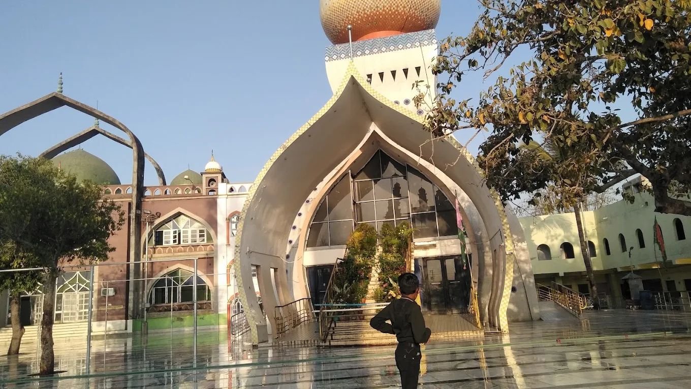 Data Baba Mazar Sharif Patharchapuri | Sufi Shrine, Urs Mela & Religious Heritage of Birbhum