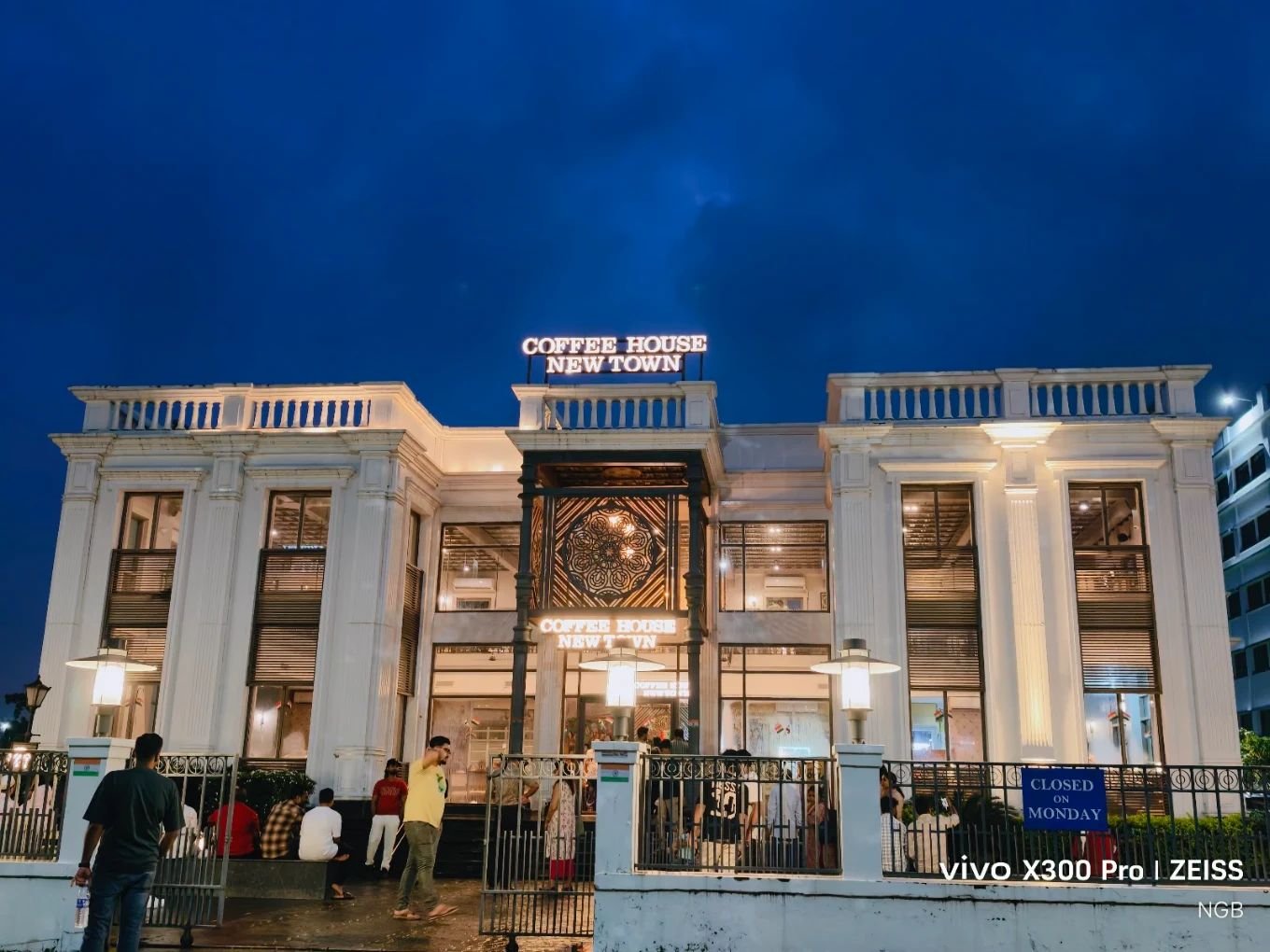 Coffee House New Town | Heritage-Style Coffee Shop, Restaurant & Cultural Hangout in New Town, Kolkata