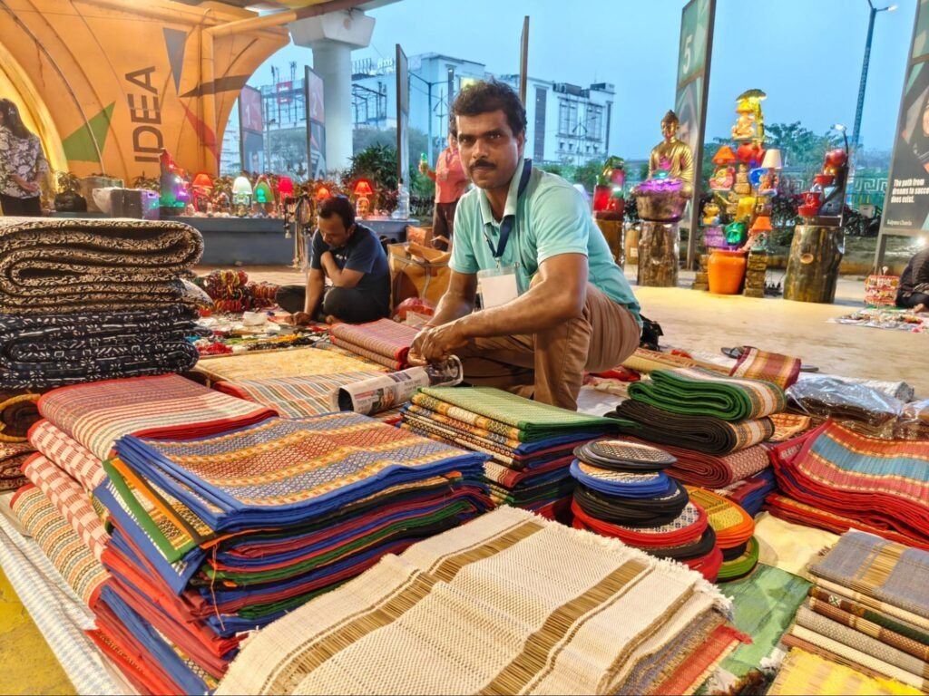 Sonajhuri Haat Santiniketan | Khoai Mela, Handicrafts, Baul Music & Local Culture photo 2