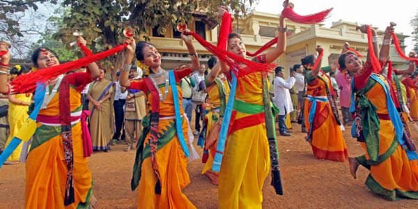 Santiniketan Poush Mela | History, Baul Music, Handicrafts & Cultural Festival of Bolpur photo 2