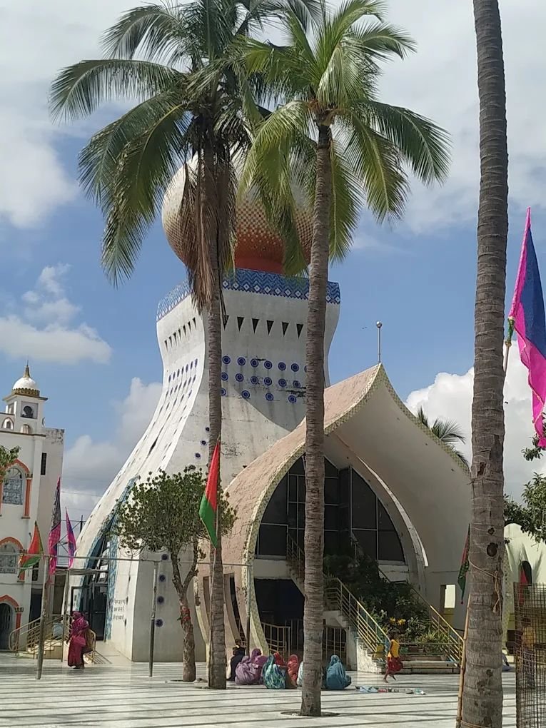 Data Baba Mazar Sharif Patharchapuri | Sufi Shrine, Urs Mela & Religious Heritage of Birbhum photo 2