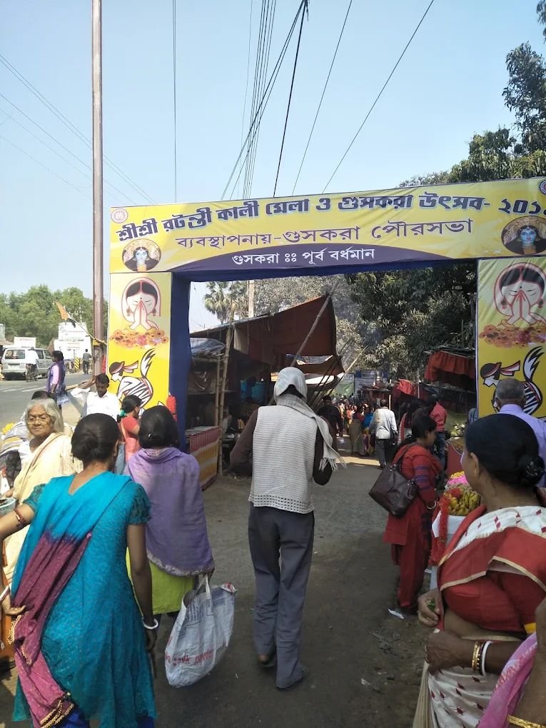 Guskara Smashan & Ratanti Kali Temple | 300-Year-Old Ratanti Kali Temple in Guskara, Purba Bardhaman photo 4