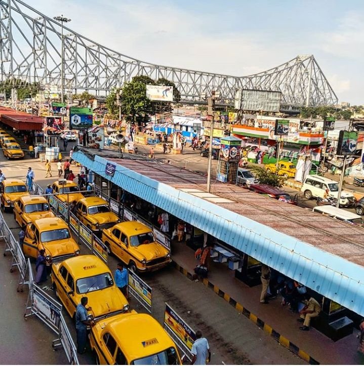 Howrah Railway Station | History, About, Platforms, Trains & Travel Information photo 3