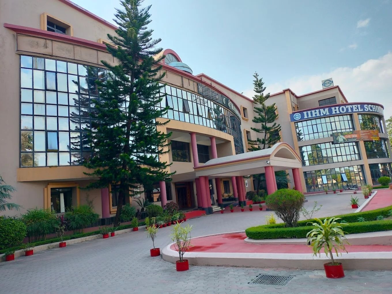 iON Digital Zone iDZ Siliguri | Online Exam & CBT Centre at Surendra Institute of Engineering & Management photo 2