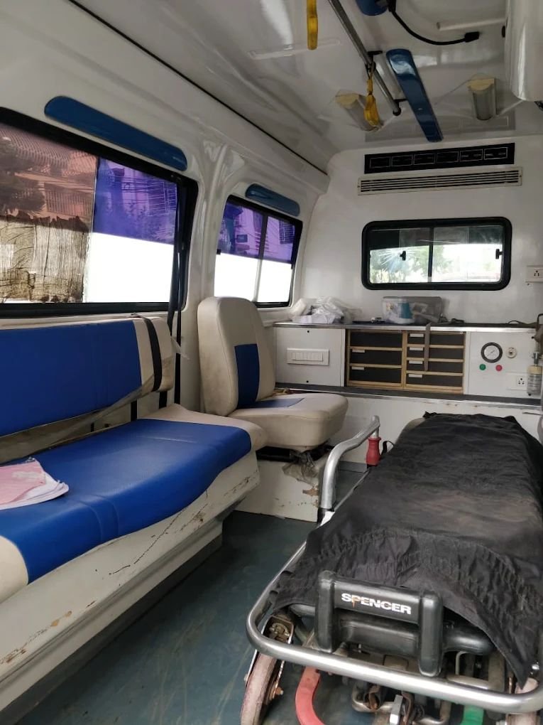 Newtown Ambulance Service | 24x7 Ambulance Service in Newtown & Kolkata photo 2